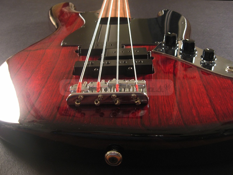 jazz-bass-fretless-custom-2.jpg